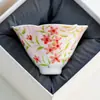 LiquidaçãoCaneca Mestra de Cerâmica com Design de Folha e Flor de Cerejeira Pintada à Mão pelo Fabricante Xícara de Chá para Degustação Conjunto de Chá Kung Fu Xícara Cônica
