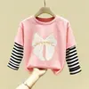 Camiseta de dibujos animados casual de otoño estilo coreano para niños, camiseta básica elegante de algodón puro para primavera y otoño, manga larga para niñas