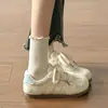 Nueva colección Otoño 2026 de zapatillas de suela gruesa para mujer: Zapatillas blancas ligeras, transpirables y elegantes que son cómodas de llevar y versátiles, perfectas como zapatillas de entrenamiento alemanas
