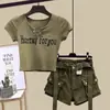 Conjunto de Verão para Meninas 2026 Novo Estilo Camiseta de Manga Curta para Crianças Maiores, Shorts Retrô, Conjunto de Verão de Duas Peças Tendência