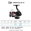Carretilha de Pesca Daiwa Sweepfire 2B Cs Pesca em Água Doce e Salgada Lançamento de Longa Distância Carretilha para Pesca com Isca
