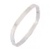 Joyería de moda europea y americana pulsera cuadrada de acero inoxidable para hombre y mujer fábrica suministro primario estilo transfronterizo al por mayor en stock