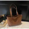 Bolsa Grande Texturizada Estampa de Leopardo de Alta Qualidade 2026 Novo Estilo Fashionável e Elegante Bolsa Tote de Ombro Único de Grande Capacidade para Mulheres
