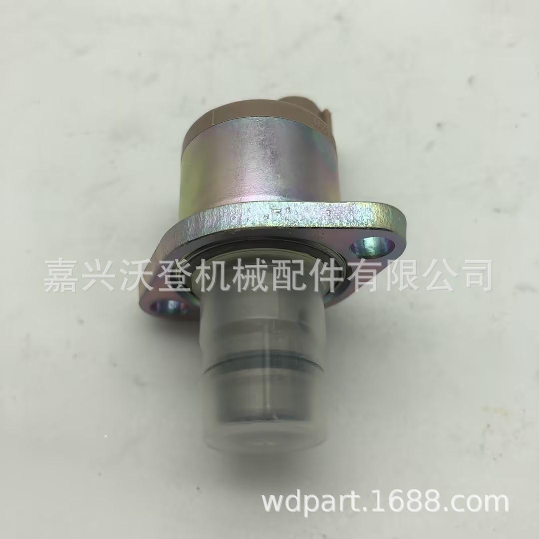 c987db63-5654-4233-b178-633076