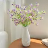 Ramo de Flores Artificiales de Goma Suave al Tacto de 5 Ramas de Gypsophila para Decoración de Sala de Estar, Arreglo Floral, Disponible para Dropshipping