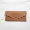 Nova Bolsa de Moedas de PU Neutra Casual e Espaçosa Porta-Cartões Bolsa para Pequenos Itens Maquiagem Gancho Curto Personalizado Bolsa de Identificação