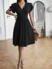 Vestidos de Otoño Temprano Transfronterizos Europeos y Americanos en Stock Vestido de Playa para Vacaciones de Verano Vestido Retro Elegante de Cuello V de Longitud Media