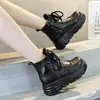 Botas estilo Martin forradas de felpa, cálidas, de cuero suave, botines, nueva colección otoño/invierno 2026, diseñadas para mujeres petite, con suelas gruesas para mayor altura, botas altas de algodón