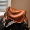Bolso pequeño retro de alta gama, otoño e invierno 2024, nuevo bolso para mujer, popular bolso cruzado, bolso cuadrado pequeño con súper fuego.