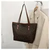 Bolso Grande Casual y de Moda para Mujer 2025 Primavera Nuevo Bolso Tote de Moda Bolso Bandolera de Gran Capacidad para el Trabajo Bolso de Hombro