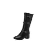 Botas femininas de outono e inverno com bico quadrado e salto médio, cano alto, fivela de cinto, tamanho grande, transfronteiriças T106-3