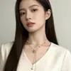 Collar Deslizante Super Hada Mariposa Circonita Perla para Mujer, Cadena de Clavícula de Lujo Ligero y Gama Alta, Exquisitos Accesorios de Borla con Temperamento
