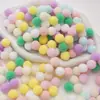 Poliéster Color Alta Elasticidad Pompon Bola de Felpa Pequeña Niños de Jardín de Infancia DIY Decoración Hecha a Mano Material Accesorios Pompon Pequeño
