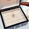 Collar de Oro con un Toque de Lujo Ligero y Exclusivo, un Regalo de Alta Gama para tu Novia, Exquisito y Elegante, Versátil para el Uso Diario, Cadena para la Clavícula