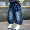 Calça Jeans de Outono para Meninos 2026 Novo Estilo Bonita Fashion Estilo de Rua para Bebês Calça Comprida Calças Jogger Infantis de Primavera e Outono Tendência