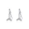 Brincos de Argola S925 com Agulha de Prata, Luxo Leve, Nicho, Microincrustados, Cauda de Peixe Exquisite, Tendência Ins para Mulheres, Versátil, Elegante, Popular na Internet, Brincos de Pérola