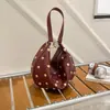 Bolso Nuevo para Mujer Moda Europea y Americana Diseño de Nicho Bolso de Hombro Único Personalidad Simple de Moda Tendencia Bolso Cruzado tipo Dumpling de Moda