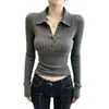 Camiseta de gola V estilo coreano para mulheres, design outono e inverno, modeladora, elegante, simples, manga longa, para usar por baixo, camada base, top justo ao corpo