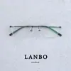 Armazón Ultraligero de Titanio 5.7g Elegantes Gafas de Prescripción Cuadradas Sin Montura para Hombres con Rostros Medianos a Grandes, Retro de Negocios Plateado Sin Montura