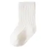 25 Pares de Calcetines de Bebé de Doble Aguja de Color Sólido de Caña Media, Calcetines de Algodón para Primavera y Otoño, Calcetines de Bebé Estilo Academia, Calcetines Infantiles Unisex, Alta Elasticidad, No Aprietan