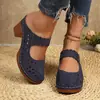 Pantuflas de tacón grueso para mujer de talla grande transfronterizas, nuevos sandalias de verano 2025 con diseño hueco y punta cerrada, slip-on para mujer