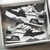 Zapatos de Hombre de Talla Grande Transfronterizos Verano 2026 Nuevos Zapatos Casuales Transpirables Zapatos Deportivos Juveniles de Moda Zapatos Planos Versátiles