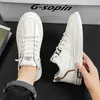 Zapatos blancos de suela gruesa para hombre, nuevo estilo, transpirables para verano, modernos, versátiles, zapatos casuales finos, zapatillas casuales de caña baja
