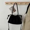 Bolso de hombro de cuero suave plisado transfronterizo, estilo casual, adecuado para ir al trabajo, nueva colección 2026 para mujer, bolso tote casual, bolso cruzado