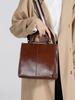 Bolso Grande de Piel de Vaca Encerada para Mujer, Bolso de Mano de Alta Gama para el Trabajo, Bolso de Hombro Grande Nuevo Retro Tendencia 2026