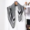 Bufanda Cuadrada de Lujo con Patrón de Espiga para Mujer, Bufanda de Seda Suave y Amigable con la Piel, Adecuada para Todas las Estaciones, Bufanda Decorativa Sencilla y Elegante para el Cuello y Chal