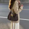 Bolso Cubo de Gran Capacidad Bolso Cruzado Versátil Bolso de Hombro Simple Casual Retro para Viajar al Trabajo Comercio Transfronterizo Exterior Bolso Dumpling
