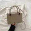 Bolsa de Mão de Alta Qualidade e Estilosa para Mulheres, Novo Modelo Primavera 2026, Bolsa de Ombro Chic de Luxo Leve, Bolsa Transversal para o Dia a Dia