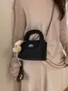 Bolso de Hombro Bordado de Moda 2026 Primavera/Verano Nuevo Bolso Cruzado de Cadena de Moda Bolso de Mano Fresco y Elegante