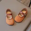 Zapatos Mary Jane Retro de Corte Bajo Birkenstock con una Sola Tira para Niñas 2026 Otoño Nuevos Zapatos Franceses para Conducir Zapatos Planos de una Sola Tira