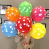 Globo redondo de lunares tienda escolar promoción de apertura de jardín de infantes succión de polvo escaneo de código empujar pequeños regalos juguetes para niños