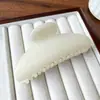 Pinza de pelo de media luna moderna y a la moda, pinza de tiburón con estampado de leopardo para la parte trasera de la cabeza, accesorio para el pelo grande y elegante para recogidos.