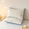 Juego de dos fundas de almohada acolchadas impermeables, nuevo estilo 2026, funda de almohada resistente al aceite para dormitorios, funda interior para núcleo de almohada individual