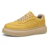 Sapatos masculinos Huili, novo modelo outono 2026, sapatos casuais de couro com painéis de alta qualidade, estilo britânico retrô masculino que aumenta a altura