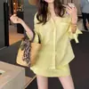 Conjunto Casual de Camisa y Falda con Protección Solar Moda Primavera/Verano 2026 Nuevo Amarillo Versátil Atuendo de Gama Alta