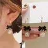 Aretes de Aguja de Plata S925 Coreanos Nuevos Explosiones Aretes para Niñas Temperamento Simple Joker Aretes Tono Agitado con Aretes Venta al por Mayor