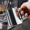 Jarra Específica para Latte Art de Café, Utensílio de Café de Aço Inoxidável, Jarra para Espumar Leite para Latte Art com Escala e Bico Pontiagudo
