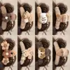 Presilha de cabelo de pelúcia em formato de peixe para outono e inverno para mulheres, luxo leve e toque de alta qualidade, tamanho grande para cabelos grossos, acessório de cabelo versátil tipo pinça de tubarão