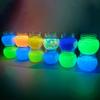 Arena Luminosa de 3-5MM Pecera Acuario Mascota Jardinería Partículas Piedra Luminosa que Brilla en la Oscuridad Guijarros de Resina Grava
