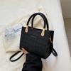 Bolsa pequeña para multitudes francesa para mujer 2022 verano nuevo bolso cuadrado pequeño este año popular bolso para mujer bolso de hombro bandolera bolso de mano