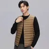 Chaleco ligero de plumón para hombre, estilo corto, para usar como prenda exterior, modelo 2026, 90% plumón de pato blanco, cálido, adecuado para usar en capas, moderno