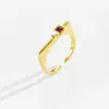 Anillo de Piedra de la Suerte Colorido de Moda y de Alta Gama con Apertura Ajustable e Índice Incrustado con Circonita para Mujer con Diseño Versátil