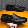 Nuevos Zapatos para Hombre 2026 con Patrón de Cocodrilo, Mocasines para Hombre, Zapatos Planos tipo perezoso, Estilo Británico, Suela Blanda, Zapatos Casuales de Cuero Negros