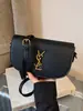 Moda 2026 Transfronteriza Versátil Bolso Silla para Mujer, Bolso de Hombro Cruzado de Axila de Alta Calidad de Nicho de Tendencia