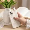 Decoración de Funda de Teléfono Linda de Dibujos Animados Materiales para Adorno DIY Gato Divertido Acostado Creativo Otoño e Invierno Funda de Teléfono Adecuada para Uso