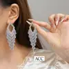 Brincos Vintage Novos Europeus e Americanos, Studs com Franjas em Cascata de Rombos Prateados, Prata 925, Luxo Leve, Efeito Emagrecedor